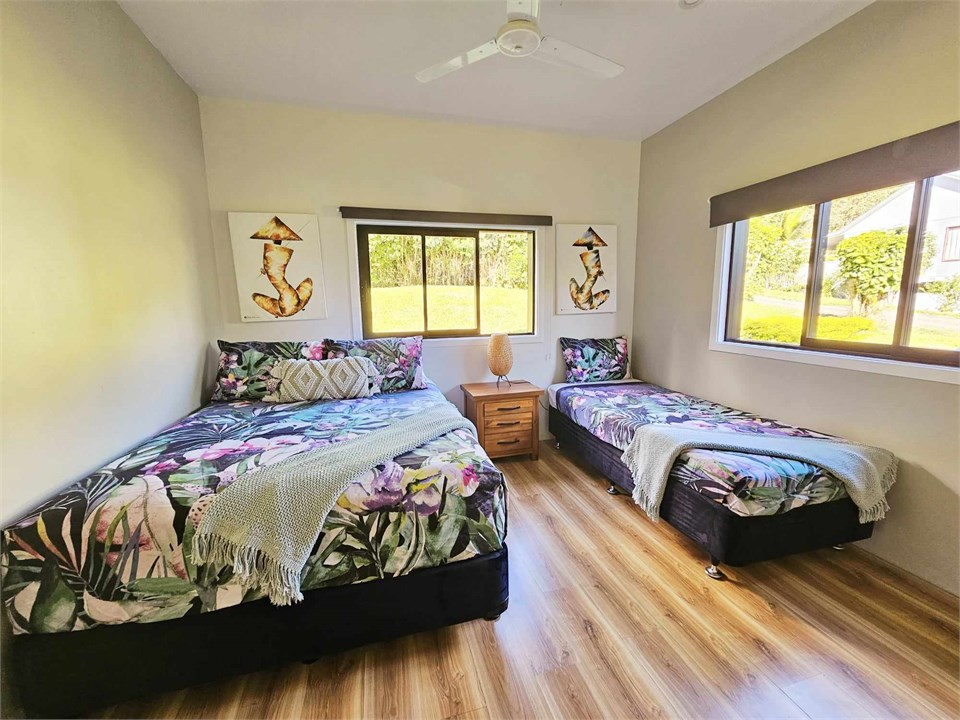 Bedroom 2 - Queen and single bed