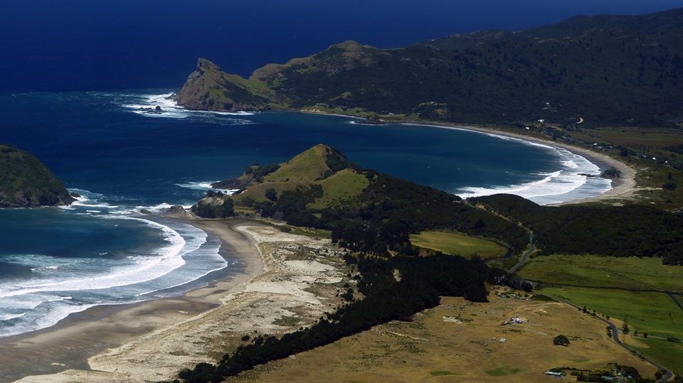 Kaitoke & Medland Beaches