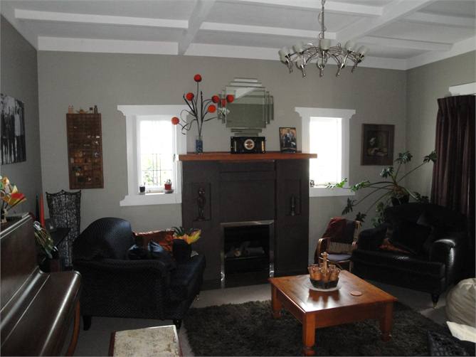 Formal lounge, gas fire, piano