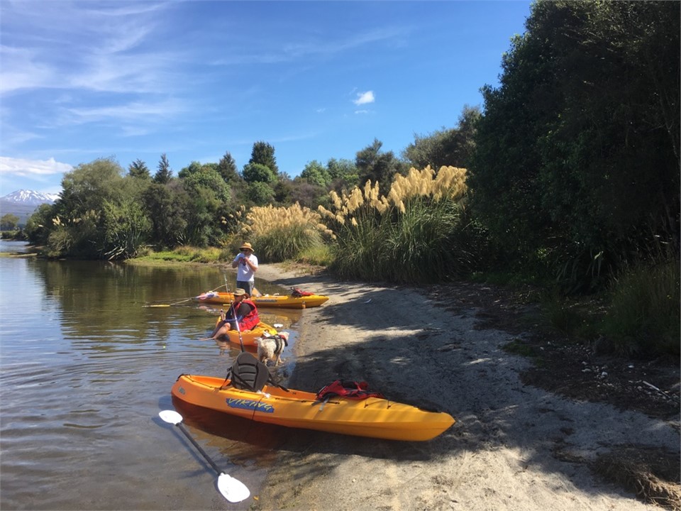 Lake Otamangakau 10min drive from Turangi