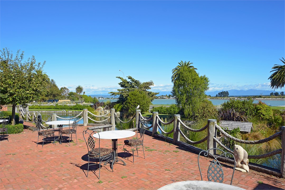 Monaco Resort outdoor setting