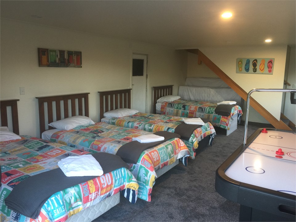 Europe room 4 Kings Singles downstairs