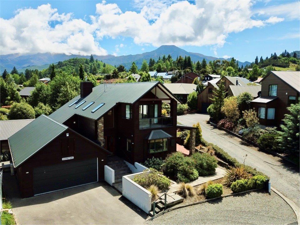 Belfast Dacha, Central, Linen and clean included Hanmer Springs