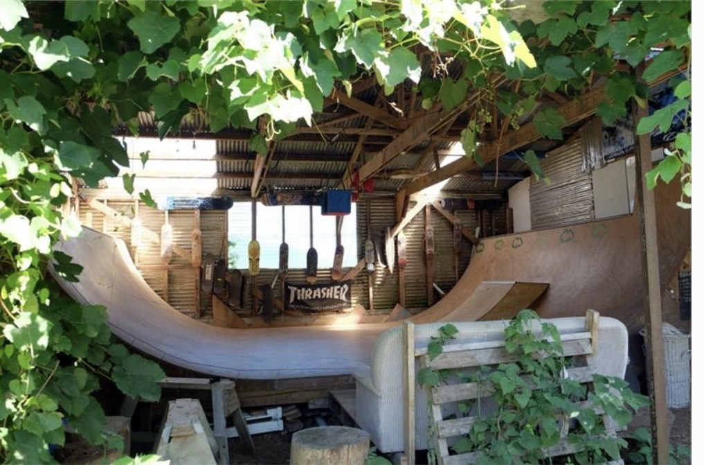 6 ft indoor skate ramp