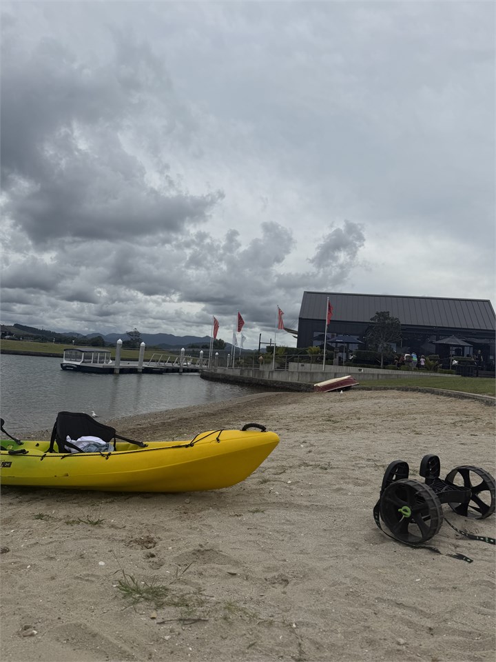 Basker restaurant, playground and water activities