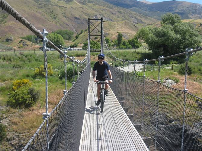 Mountain Biking Queenstown Trails