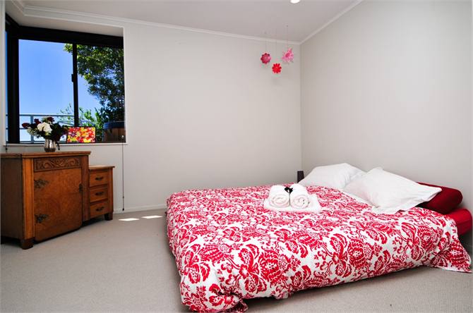 Bedroom 3 (Downstairs) with true Queen bed