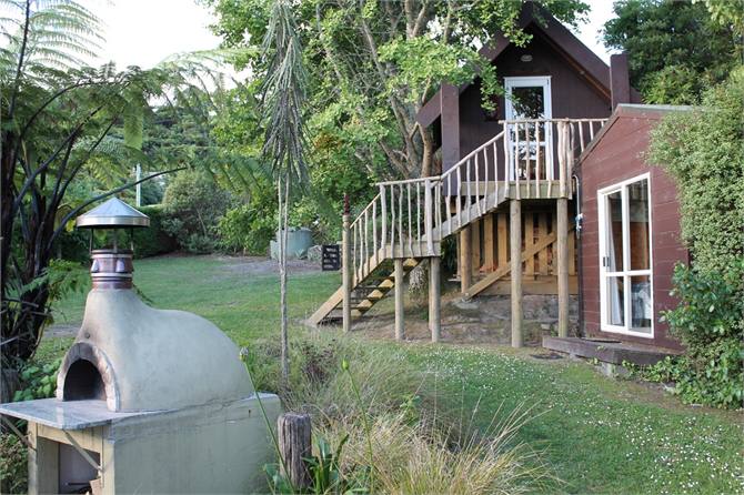 Pizza Oven and Sleepout