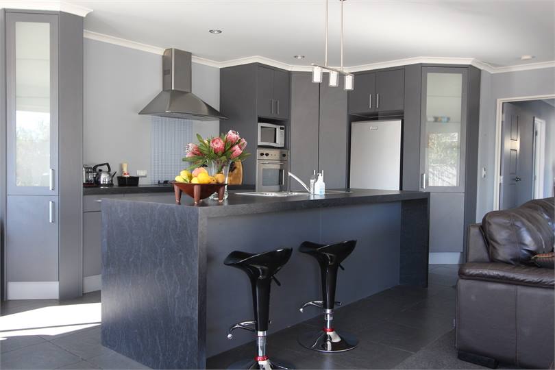 Modern, fully-equipped kitchen