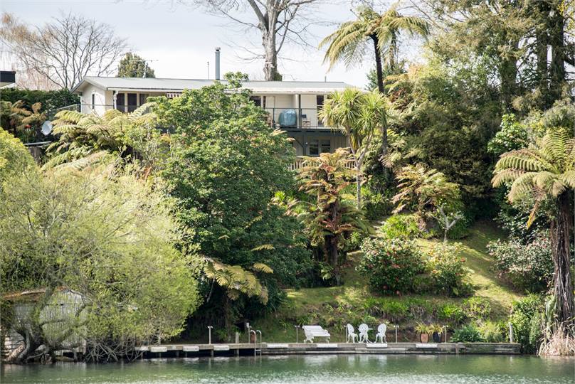 Wanting Lake Rotoiti near Rotorua? ask us for rent