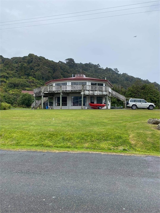 Horseshoe Haven Stewart Island Beach House for rent Holiday Houses