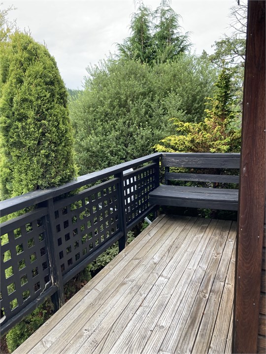 Extra seating off main deck