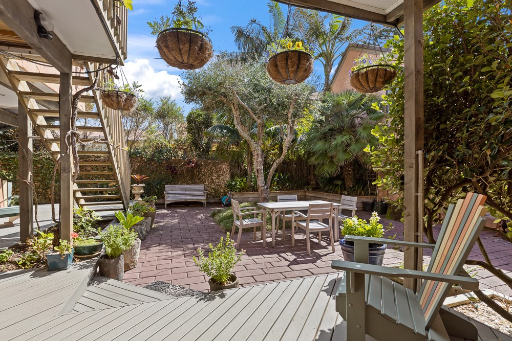 The 'private' Garden Courtyard with seating areas 
