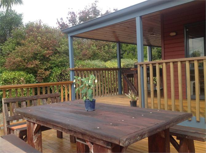 Deck + undercover BBQ