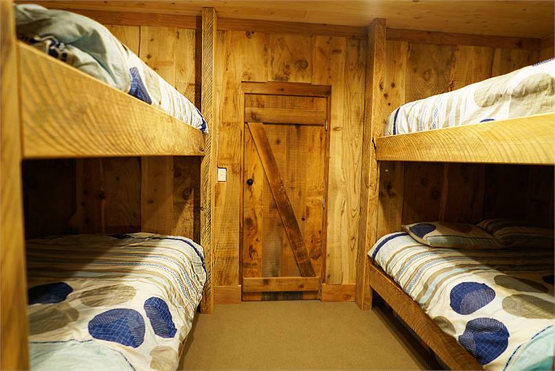 Bunk room with 2 x double and 2 x queen beds