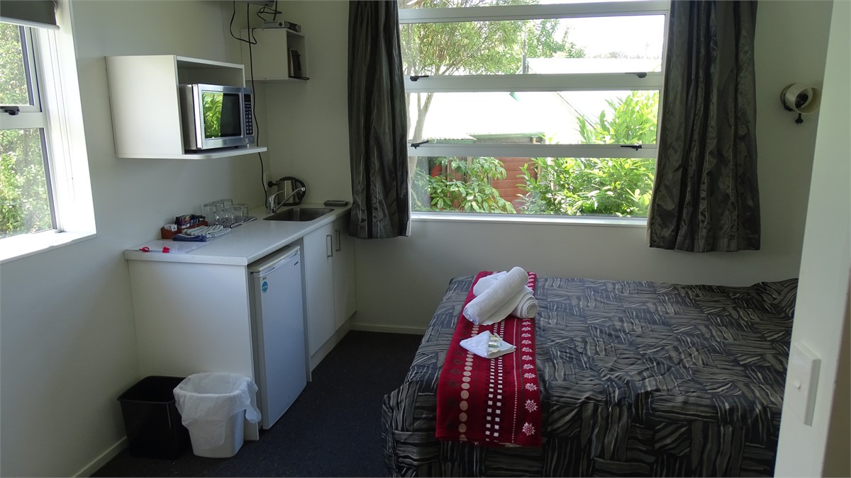 Upstairs bedroom 3 - with kitchenette and ensuite