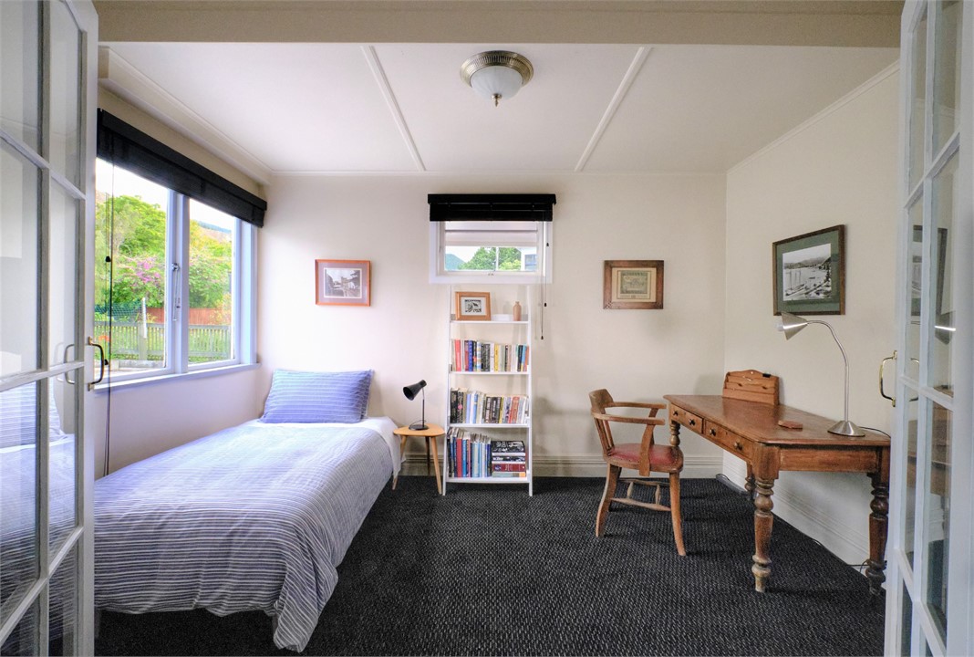 Bedroom 3/Study - King Single Bed (Sofa bed)