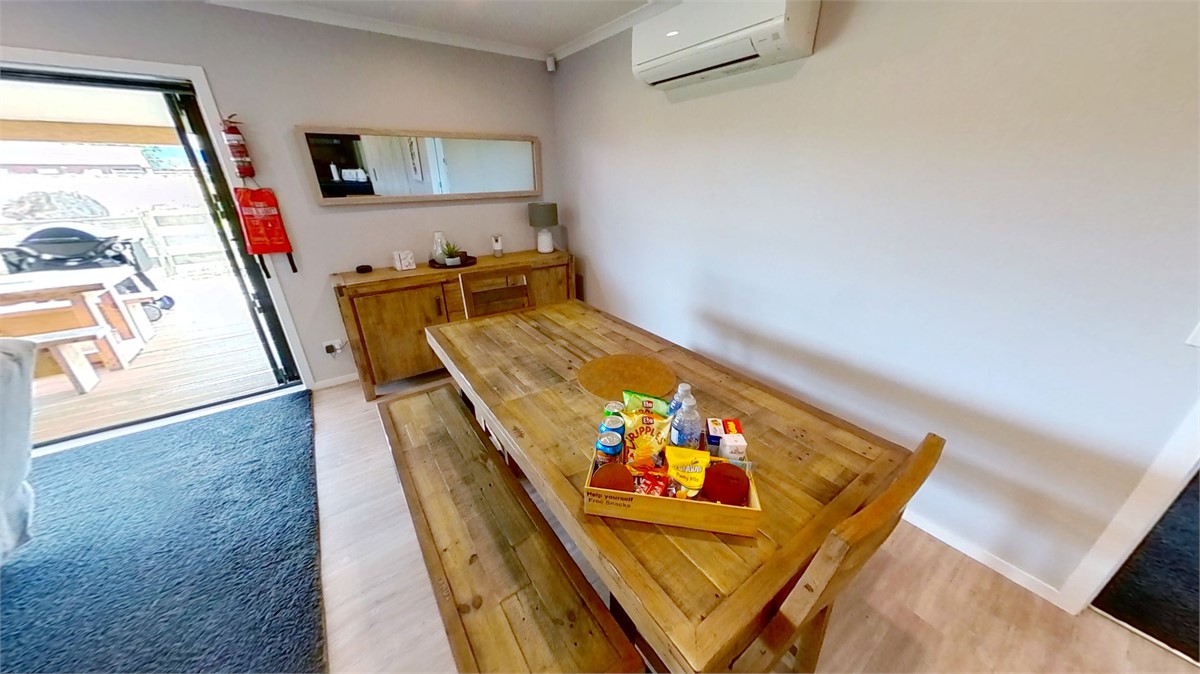 Dining room & heat pump