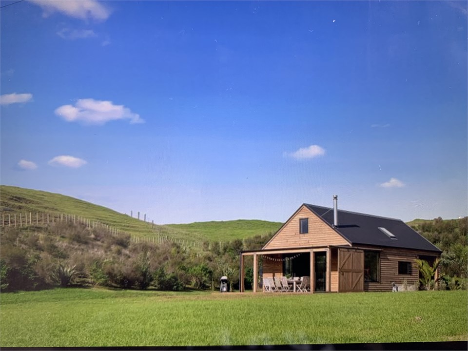 Te Arai Barn Te Arai Bach for rent Holiday Houses