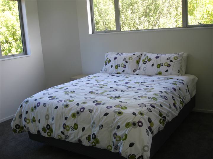 Queen bedroom with ensuite