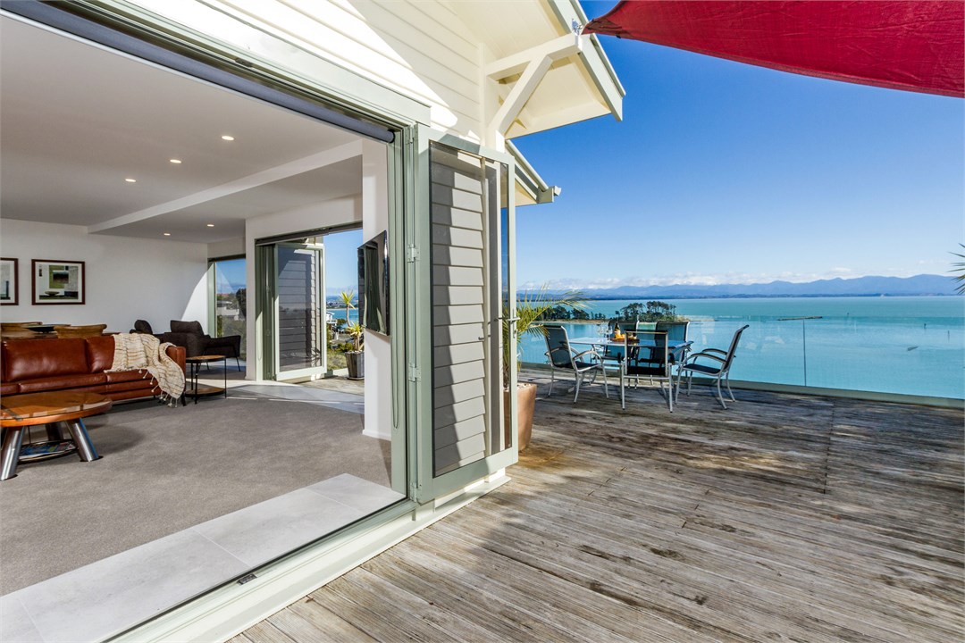 Balcony deck of Apartment 2 of 2