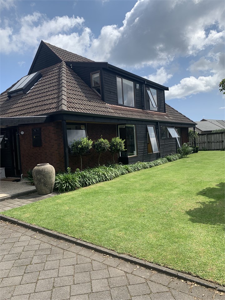 Carmichael House Tauranga Residential House for rent Holiday Houses