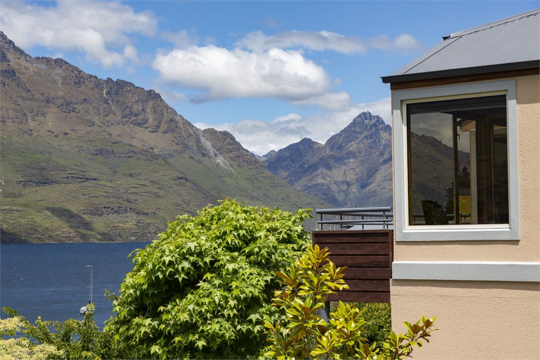 Amazing Queenstown location