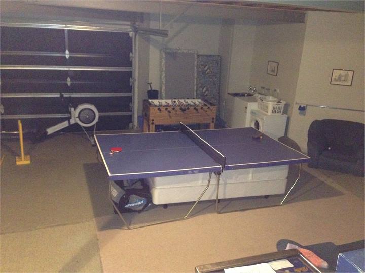 Table tennis and other games in the garage