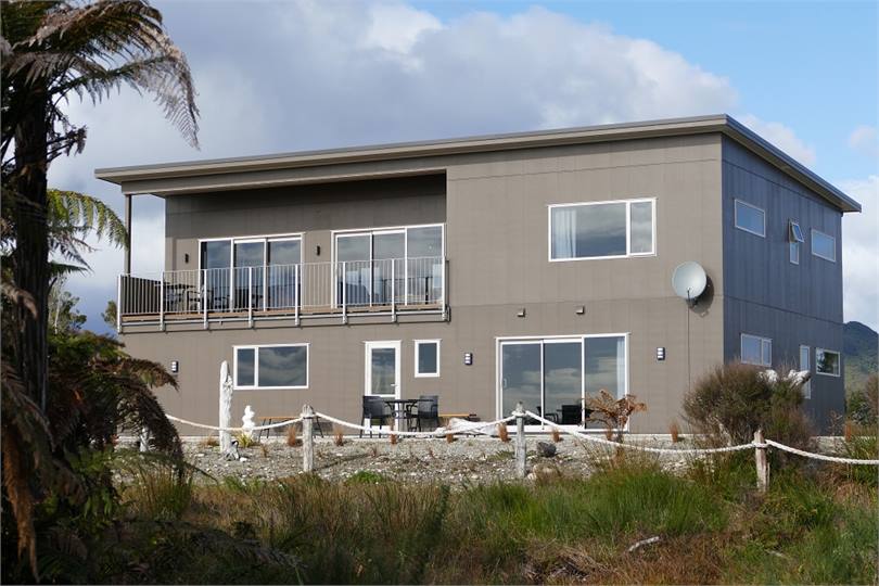 Nine Mile Views holiday home