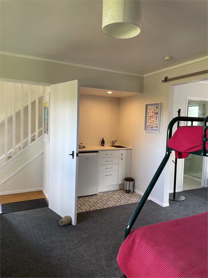 Downstairs. Studio  (bedroom 4):  one single bed; 