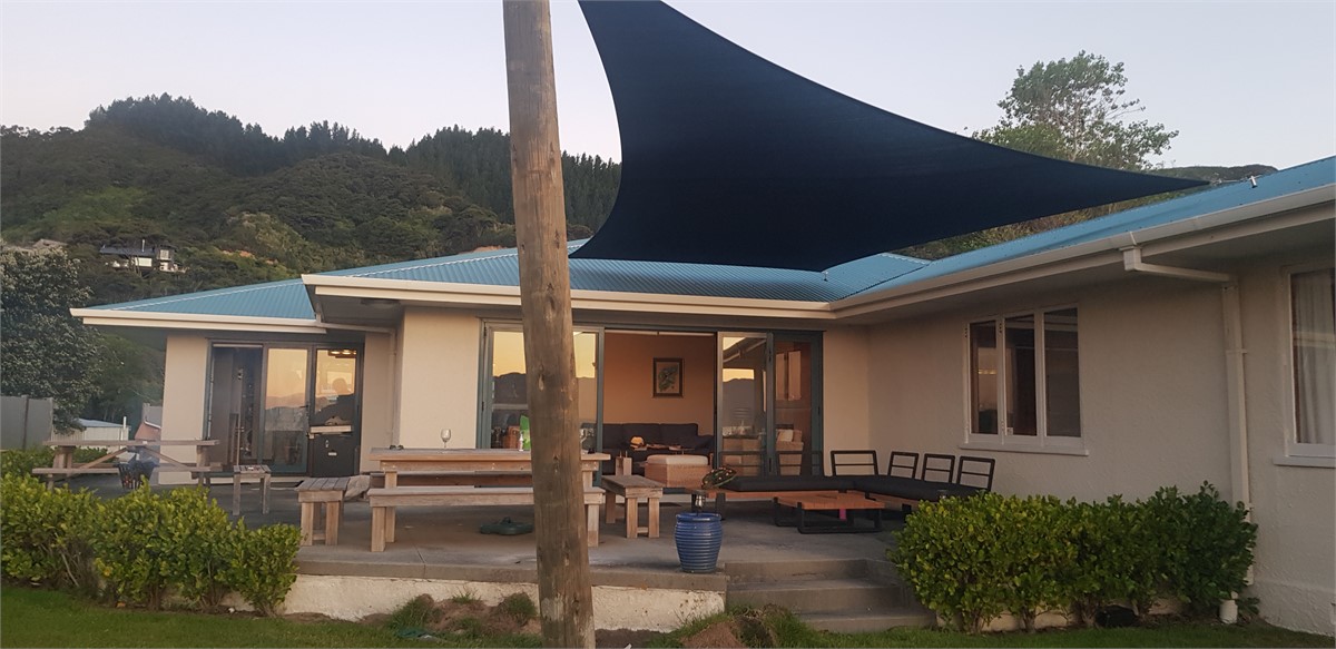 House with shade sail