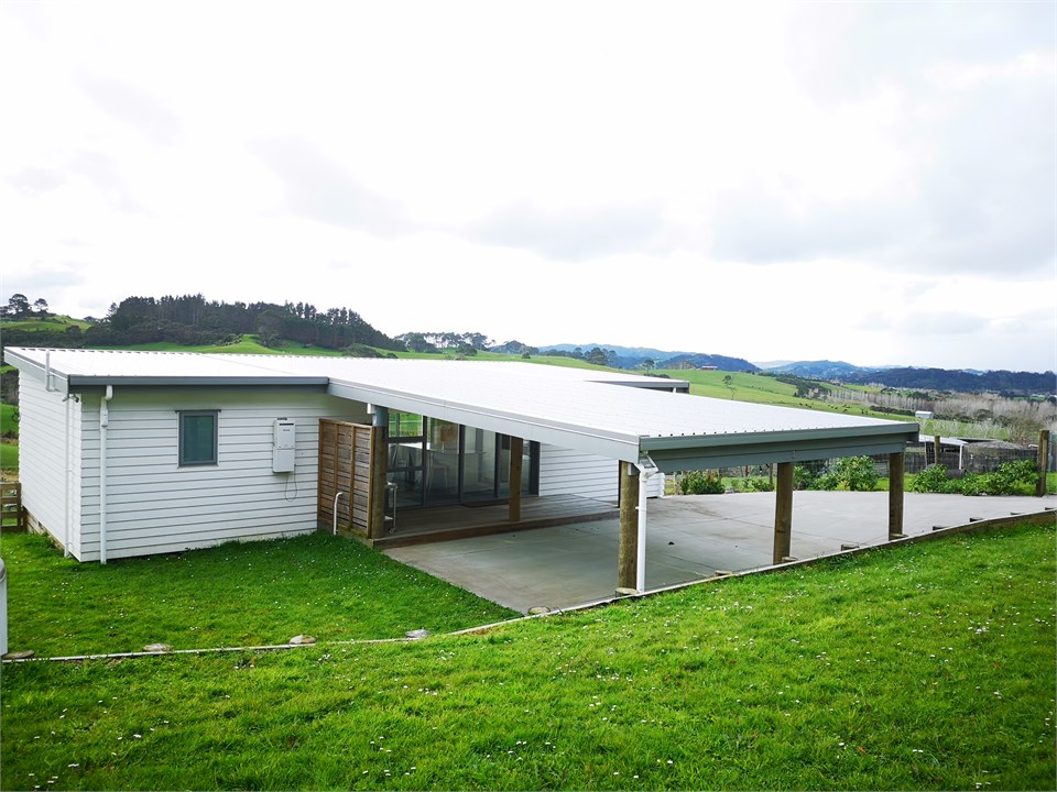 Covered double carport