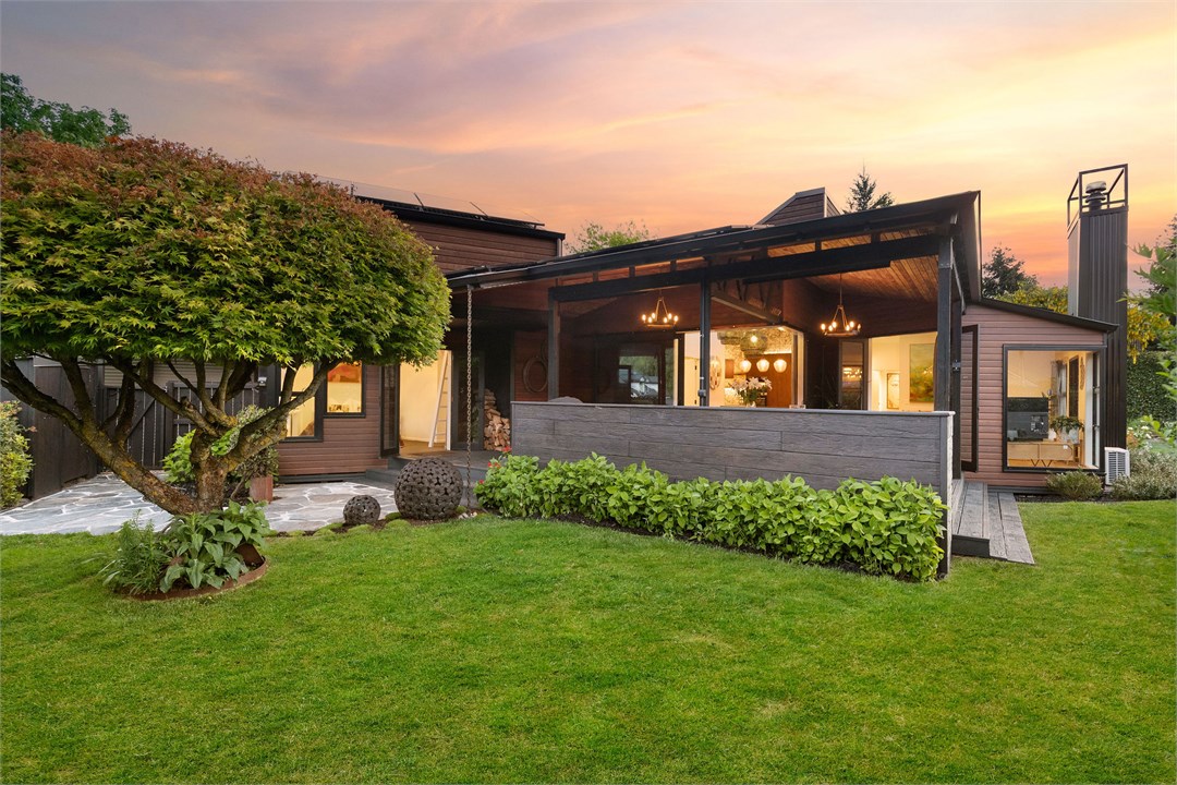 Aura Queenstown Holiday Homes | Arrowtown Luxury E