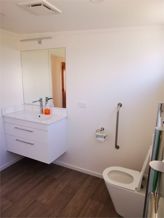 Small unit bathroom