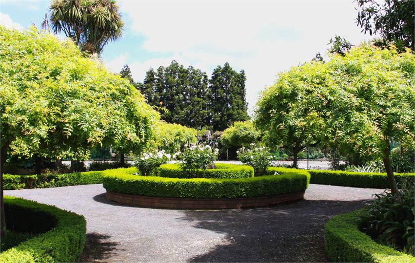 Beautiful Ground to Enjoy