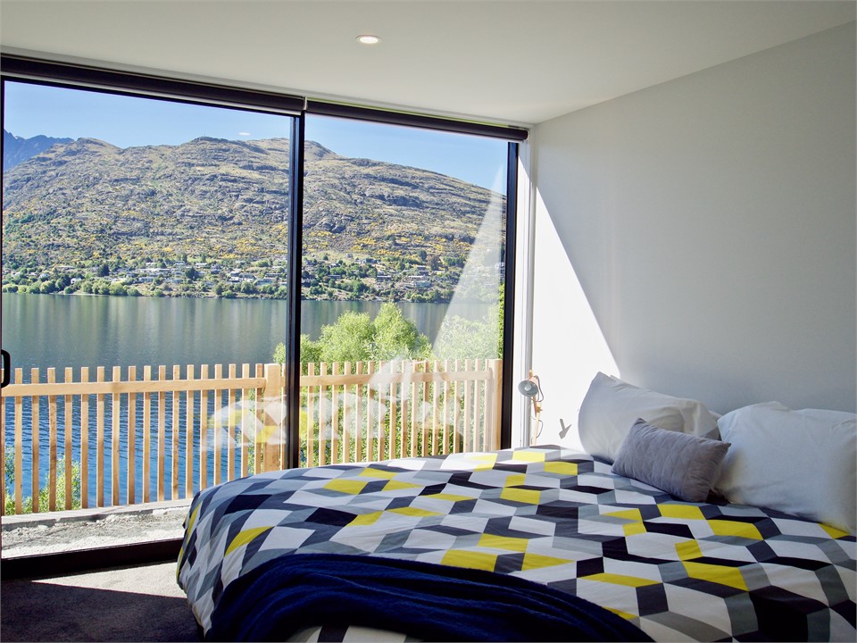 3rd bedroom - 2 singles beds or 1 super king