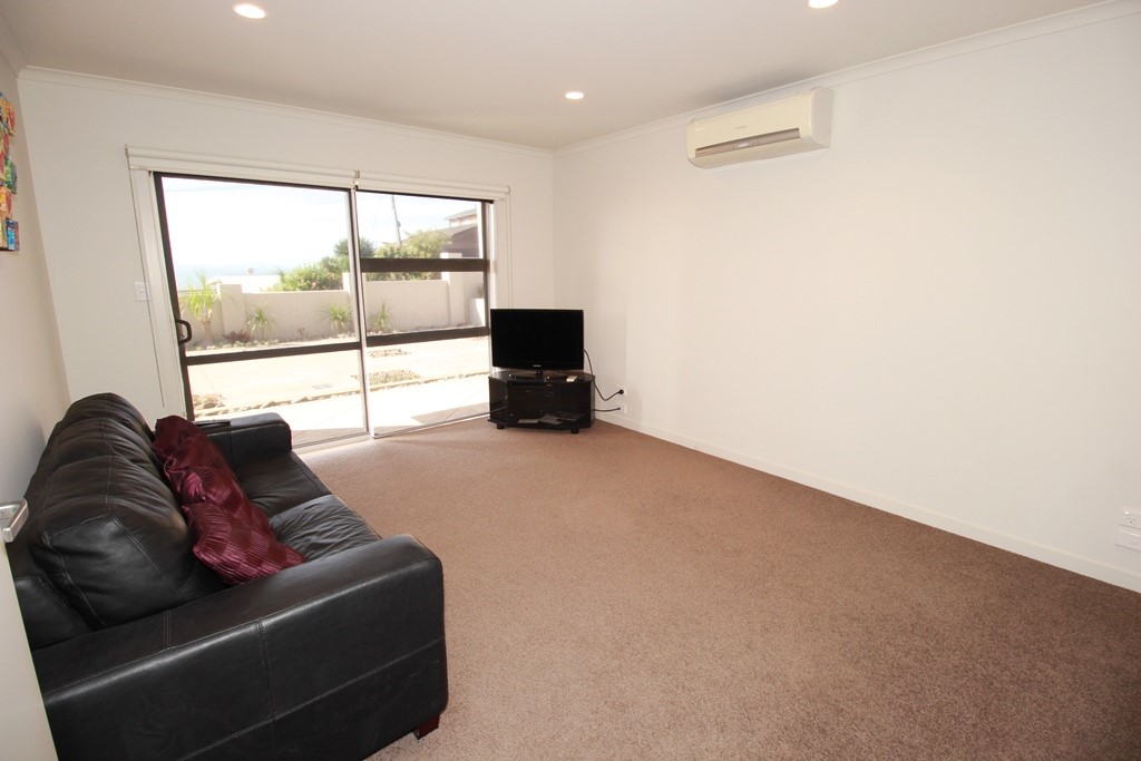 Downstairs 2nd lounge