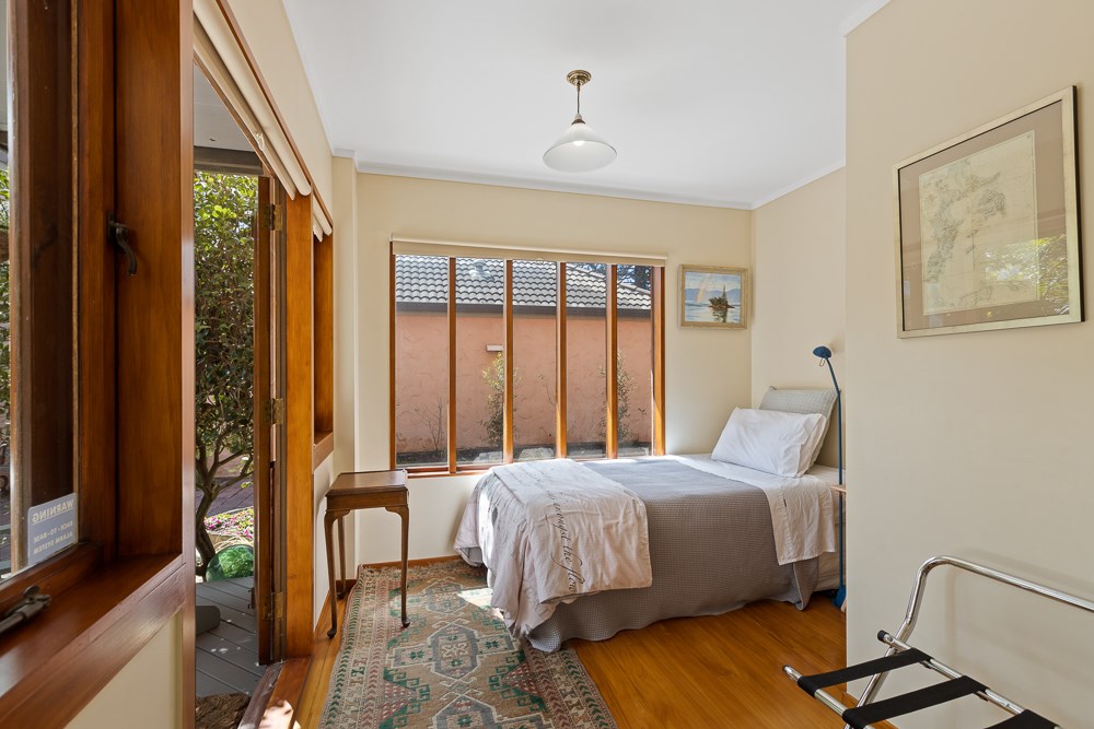 Single bedroom setup.