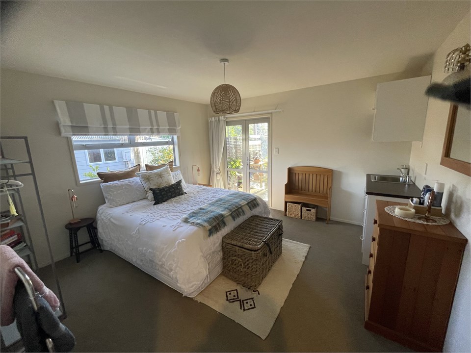 Downstairs Bedroom 1