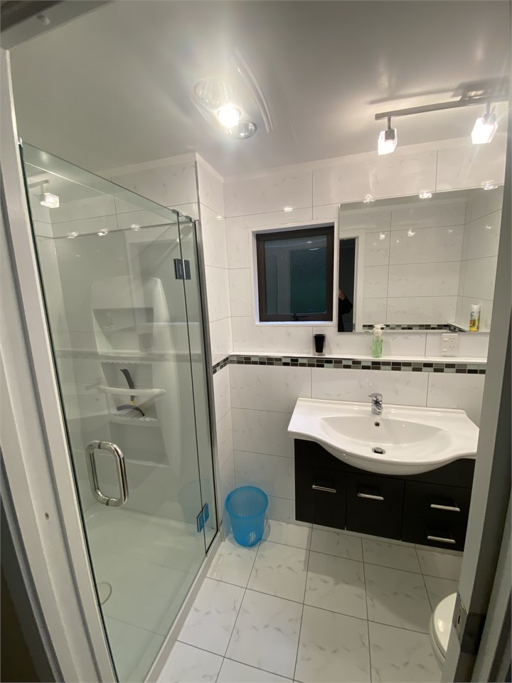 Ground Floor Bedroom Ensuite