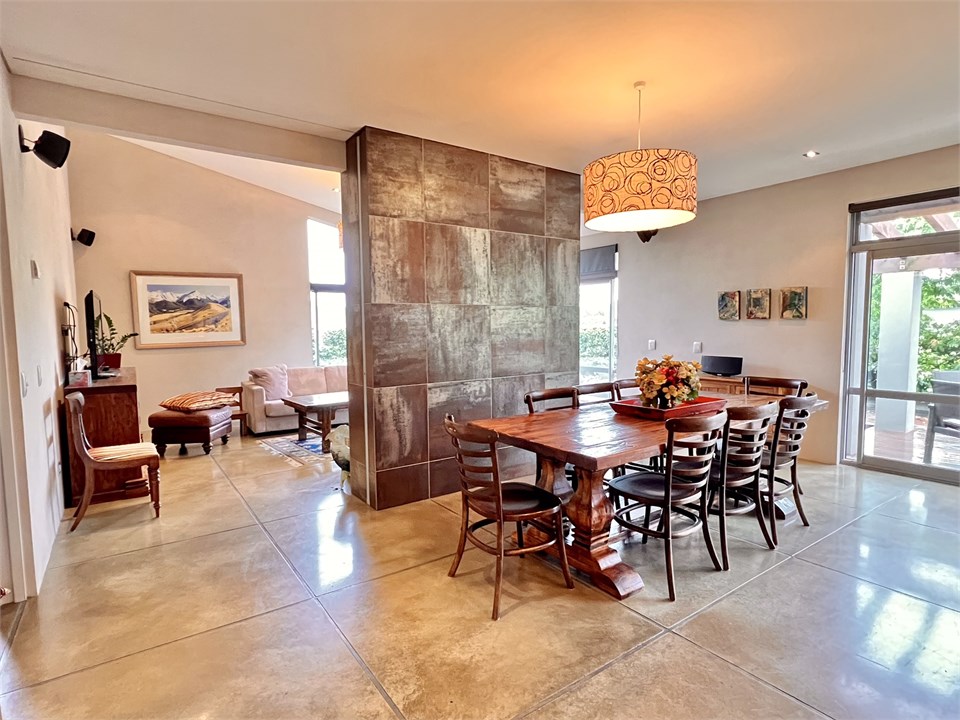 Dining table that seats 8 people