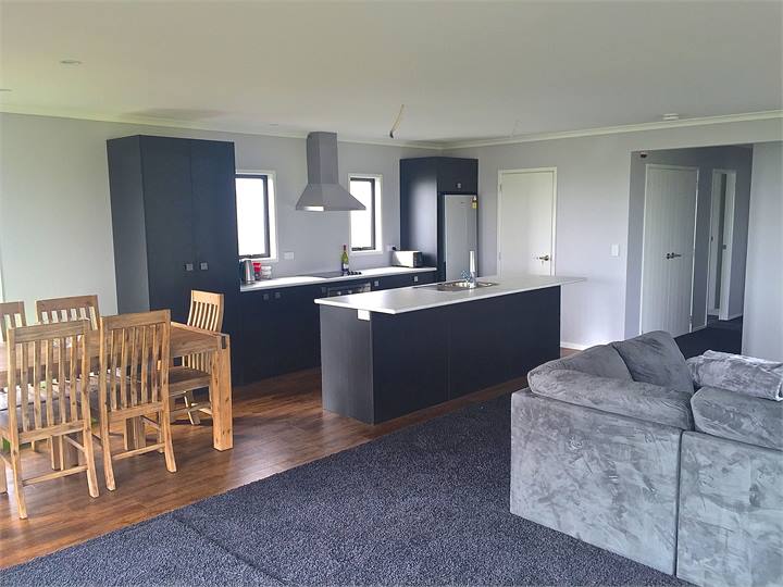 Fireplace to kitchen