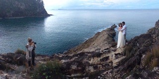 Wedding photo on Orua Rock