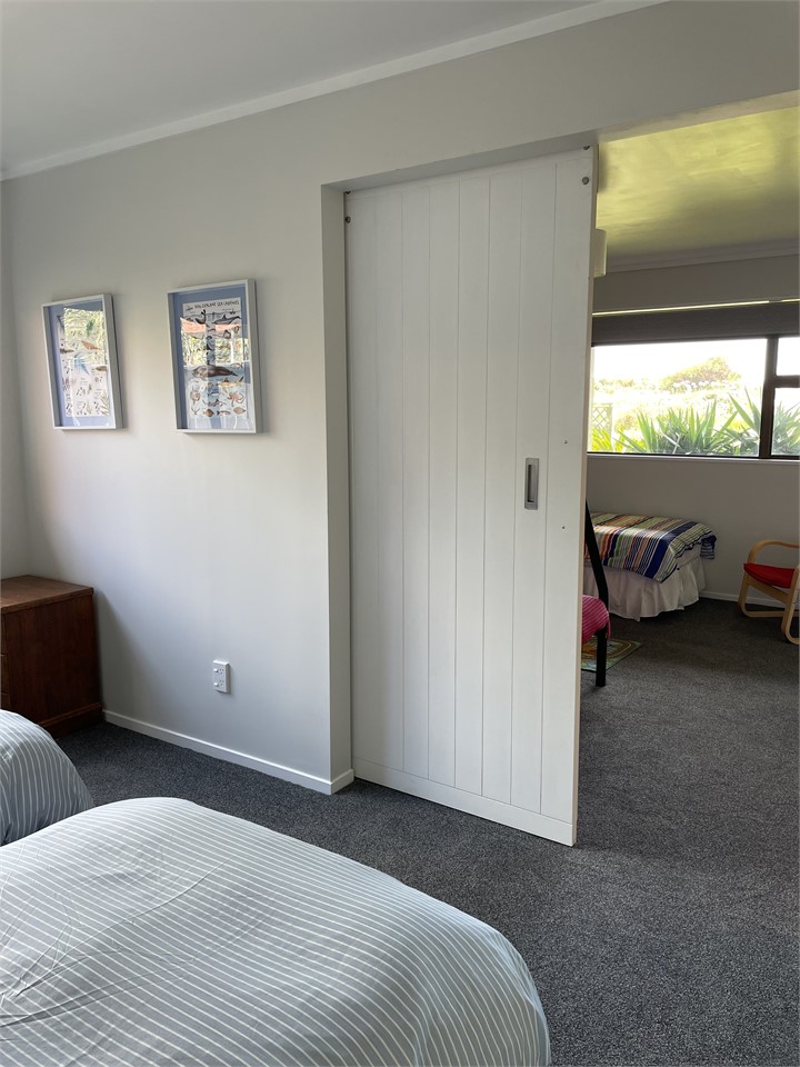 Downstairs. Bedroom 3:  2 single beds; can be conv