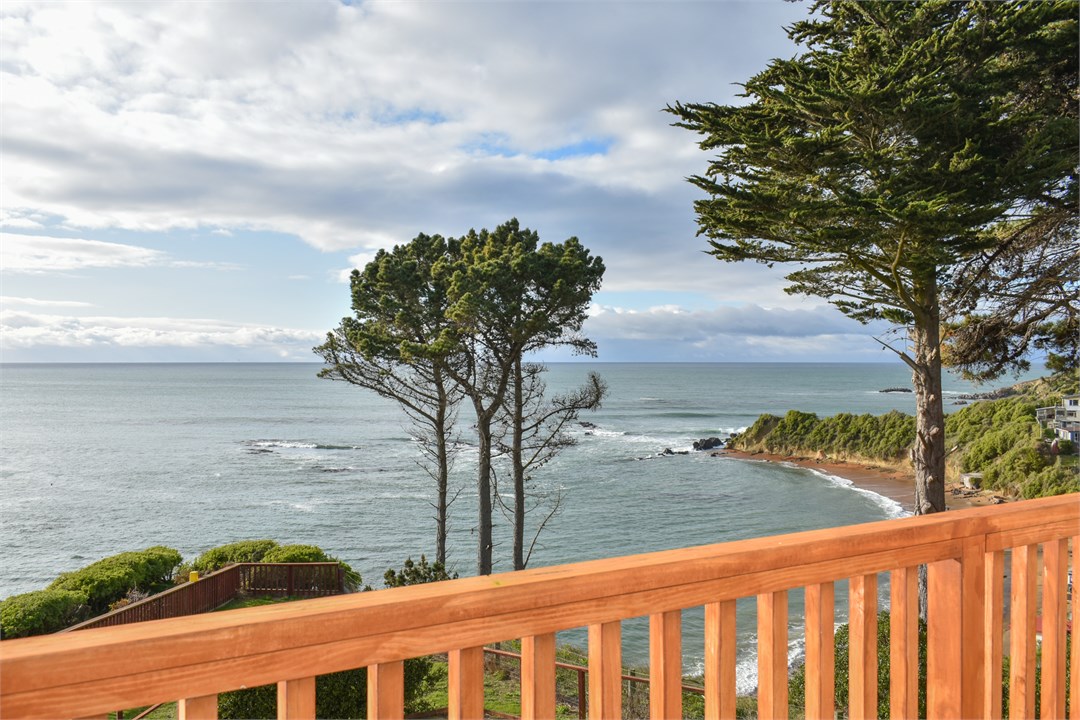 'Cliffview' Moeraki - Moeraki Holiday Home for rent | Holiday Houses