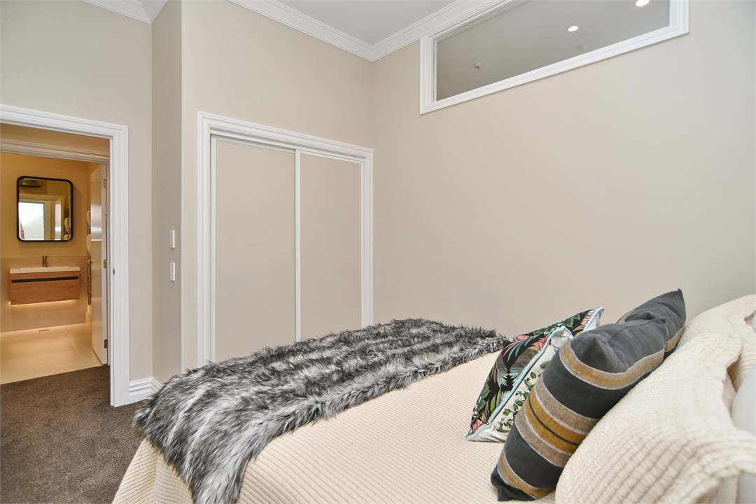 Bedroom 1 has a King bed