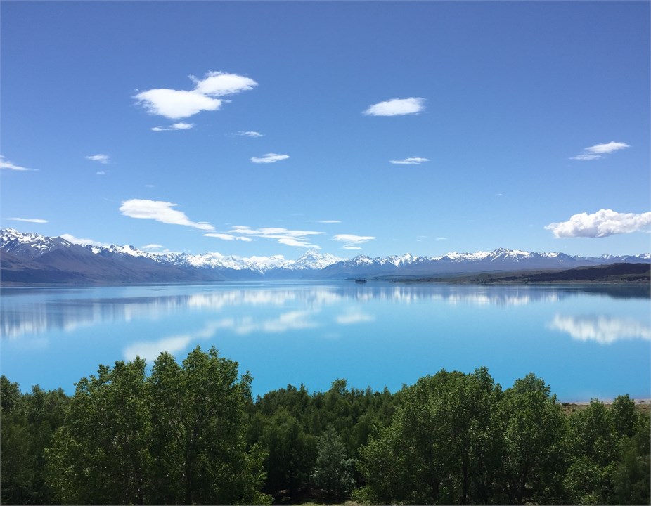 Lake Pukaki with Mt Cook views
