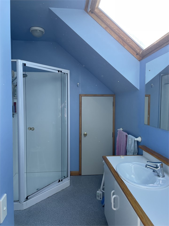 The upstairs bathroom