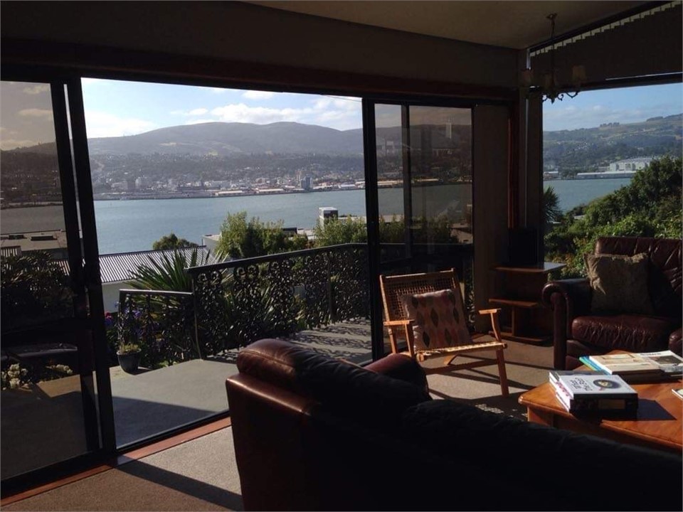 Vauxhall, Stunning Harbour Views Dunedin Residential House for rent