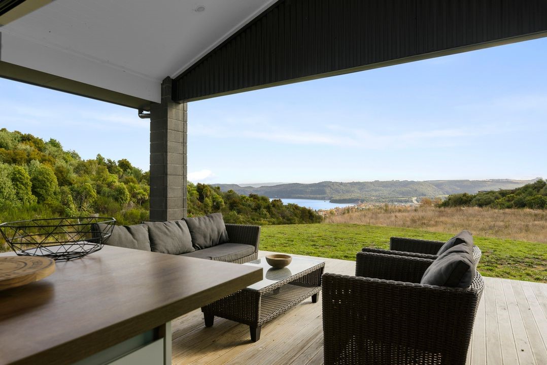 Raptor's Haven (Bachcare) Kinloch Holiday Home for rent Holiday Houses